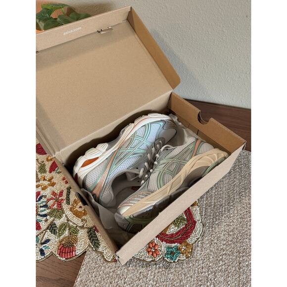 Asics GT-2160 Miami Dolphins White Metallic Silver Aqua Blue Orange 1203A275 108 - Picture 7 of 9